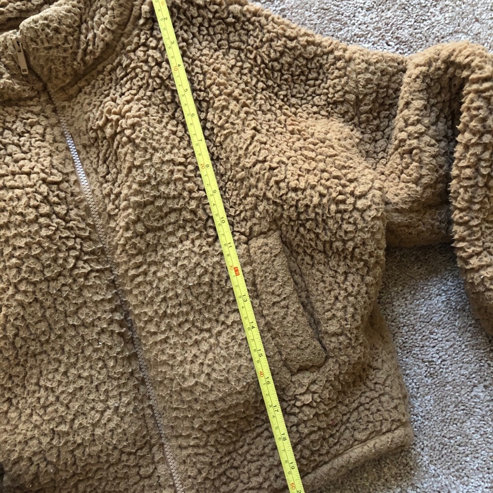 Express Teddy Jacket - Picture 2 of 13